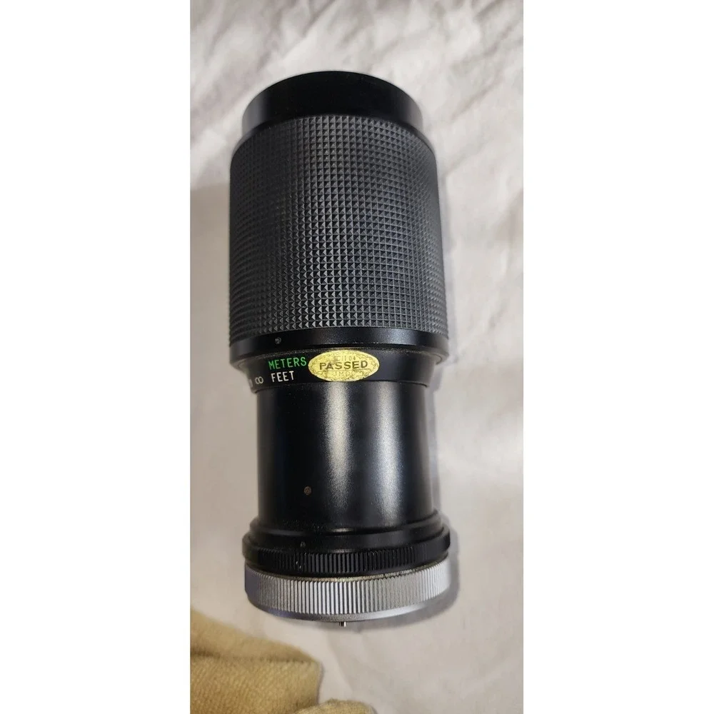 Vivitar 75-205mm 1: 3.8 MC Zoom Lens for Canon Macro Focusing Zoom C/FD Japan